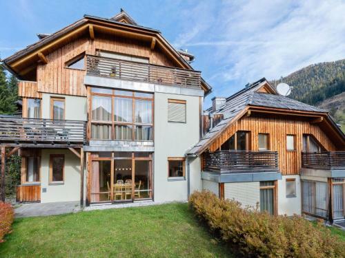 Fascinating Apartment In Bad Kleinkirchheim With Garden