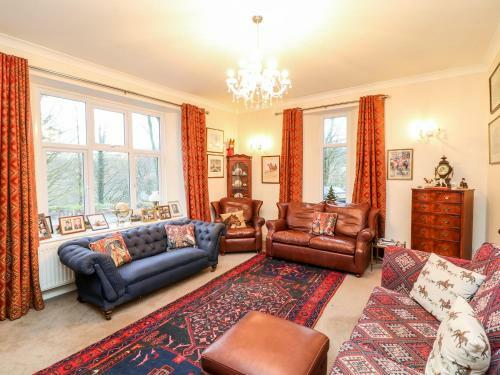 Dartfordleigh House