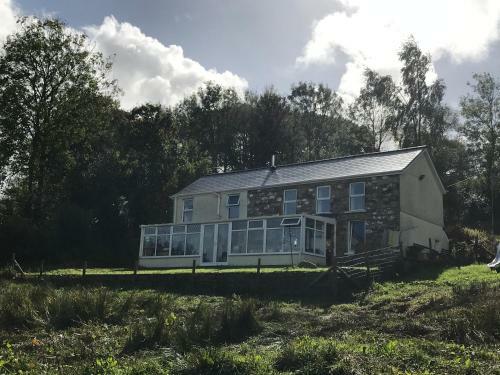 Cwtch Farm Bed & Breakfast