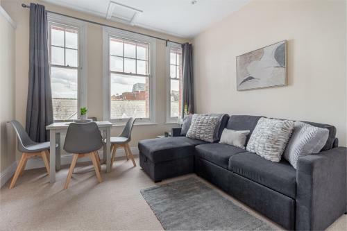 Cosy 2 Bed Apartment In Worcester City Centre