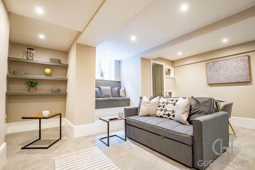 1 Bed Basement Apartment In Worcester City Centre