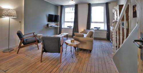 La Roche � Tour! - G�te Citadin