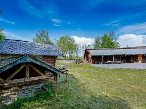 Comfortable Cottage In Ligni�res With Garden And Pond