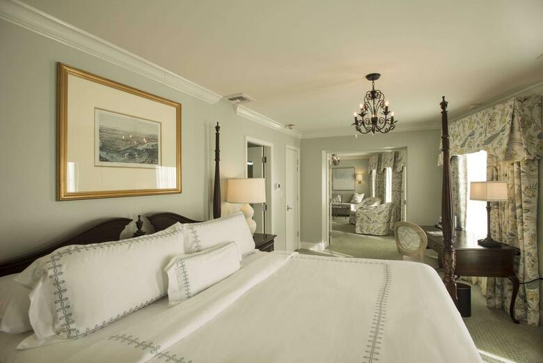 Bienville House Hotel