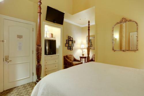 Pelham Hotel