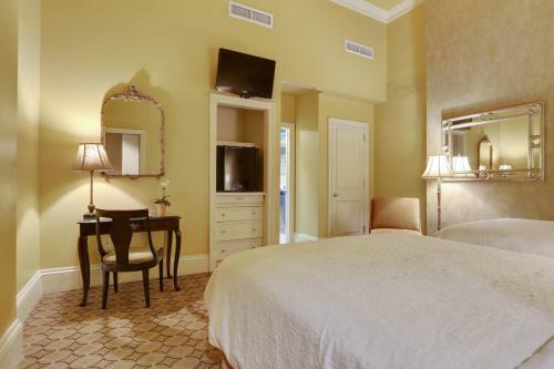 Pelham Hotel