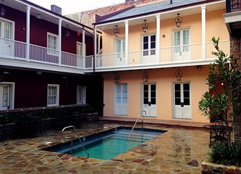 Hostal French Market Inn