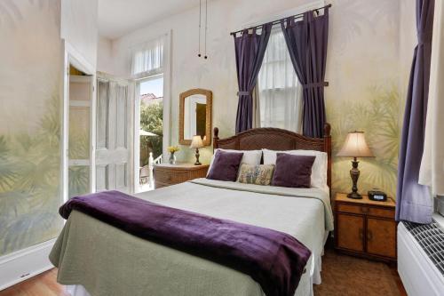 Auld Sweet Olive Bed And Breakfast