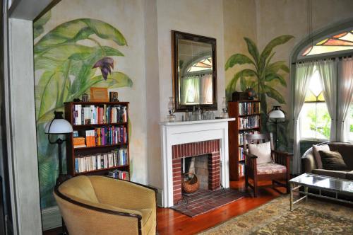 Auld Sweet Olive Bed And Breakfast