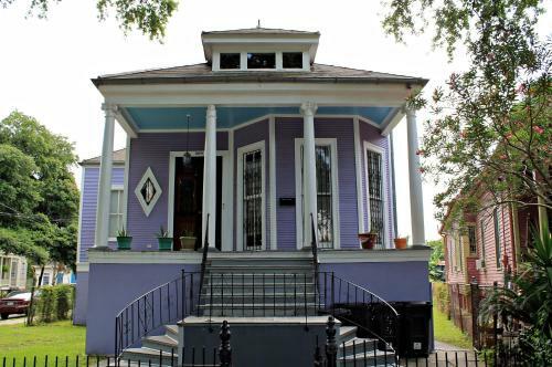 Historic Home In Great Area