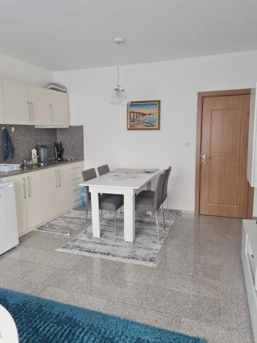 Apartamento ?????????? ??? ????