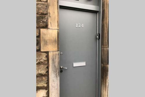Apartment 124