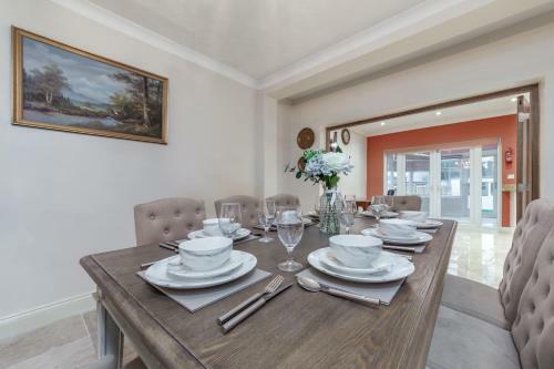 Flourish Apartments - Marlands - Ilford