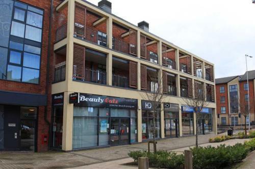 Parkes Court Apartments