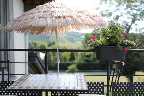 Hostal Le Sorbier - G�te Et Chambres D'h�tes