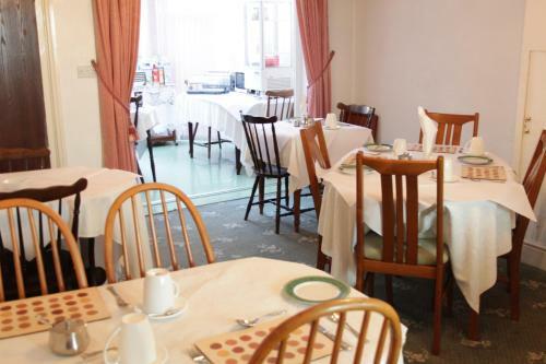 Hostal Tanamara Guest House