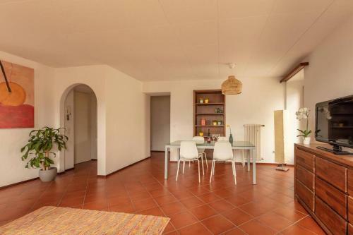Apartamento Casa Al Sole - Bellissimo Appartamento Con Terrazza E Vista Lago