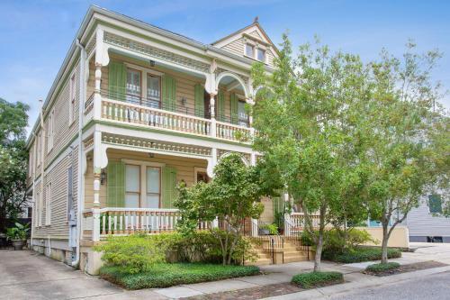 Maison Perrier Bed & Breakfast