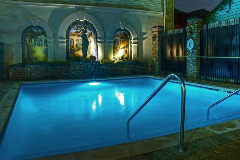Hotel Avenue Plaza Resort