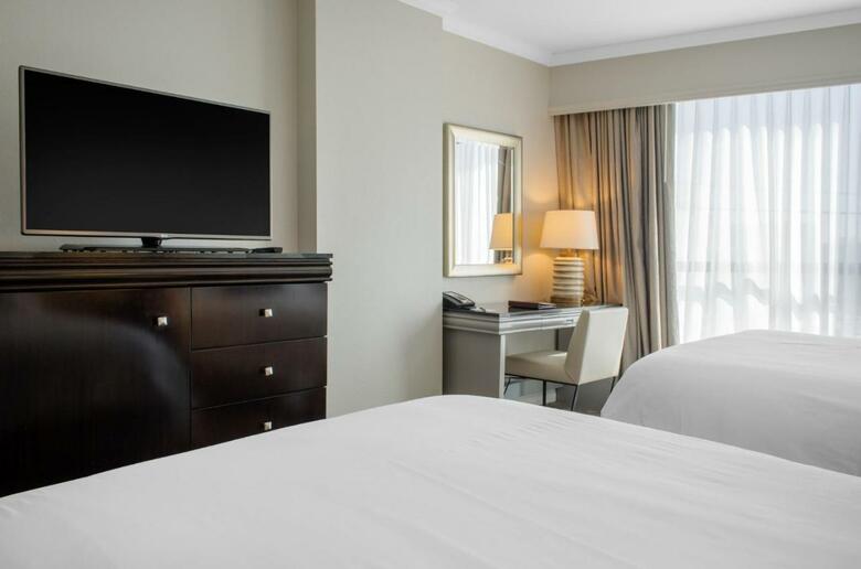 Wyndham Riverfront New Orleans Hotel