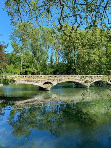 Bed & Breakfast Domaine De Vadancourt