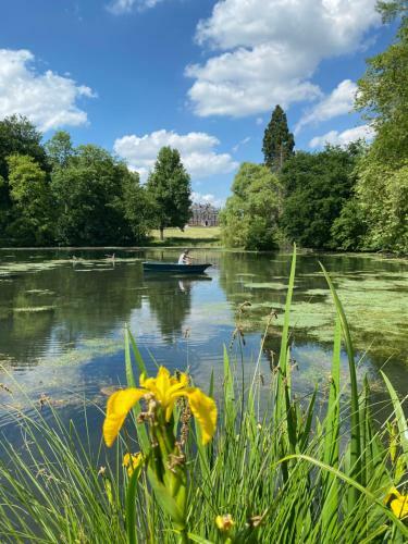 Bed & Breakfast Domaine De Vadancourt