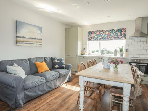 Southcott Apartment