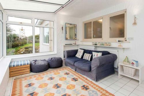 Secluded Cottage-4 Bed-sleeps 8- Trearddur Bay
