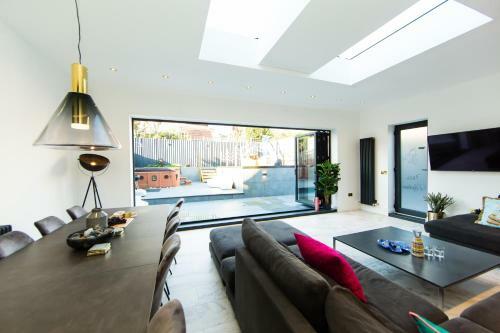 Rounton Villa By Maison Parfaite