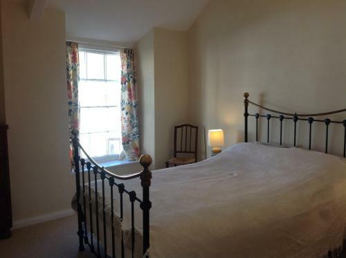 6 Hill Street, Haverfordwest.