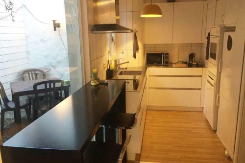 Joline Private Guest Apartment Downtown Nidau