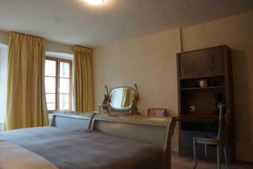 Hostal Maison Junod
