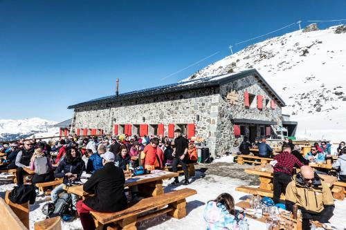Albergue Cabane Bella-tola