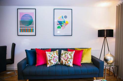 Superior 2 Bedroom Apartments