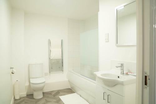 Williams Reign Fully Serviced Apartment, Ground Floor