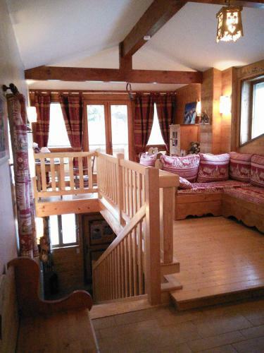 Hostal Chambres D'h�tes Et Yourte L'or�e Des Bornes