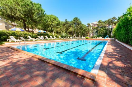 Apartamento Condominio Bianco Nero