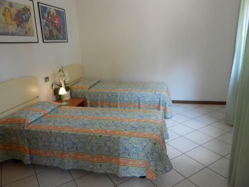 Apartamento Condominio Bianco Nero