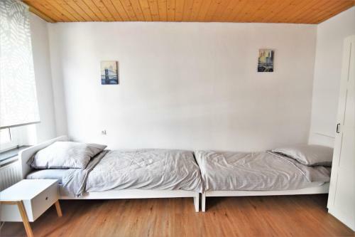 Central Apartment Bergisch Gladbach