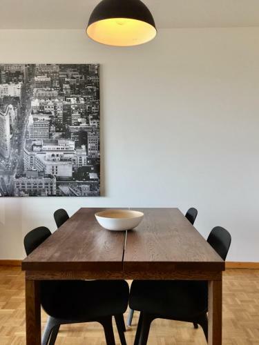 Apartamento Rustig Appartement Met Zeezicht Dicht Bij Het Centrum
