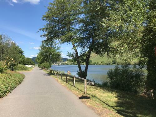 Apartamento Ferienwohnung Moselgl�ck