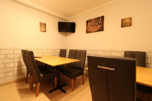 Hostal Schiller Pension