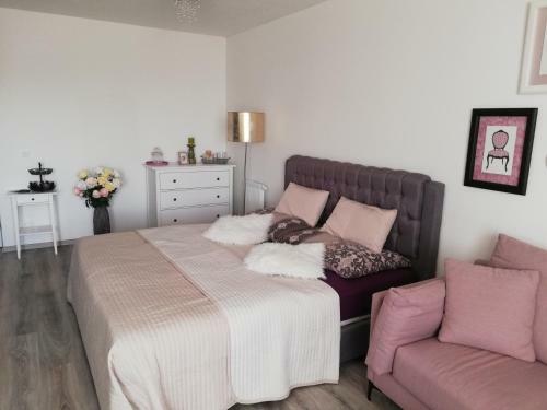 Glam Apartm�n Hustope?e