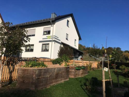 Apartamento Ferienwohnung An Der Linde