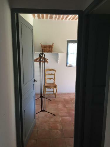Hostal Le Mas Des Peupliers