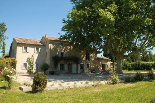Hostal Le Mas Des Peupliers