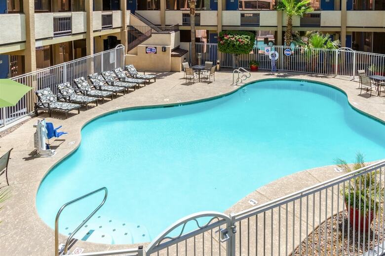 Motel 6 Glendale