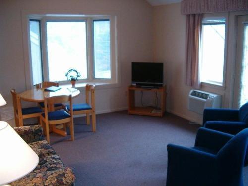 Attitash Motel