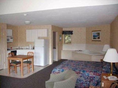 Attitash Motel
