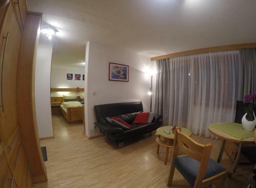Apartment Swiss Chalet